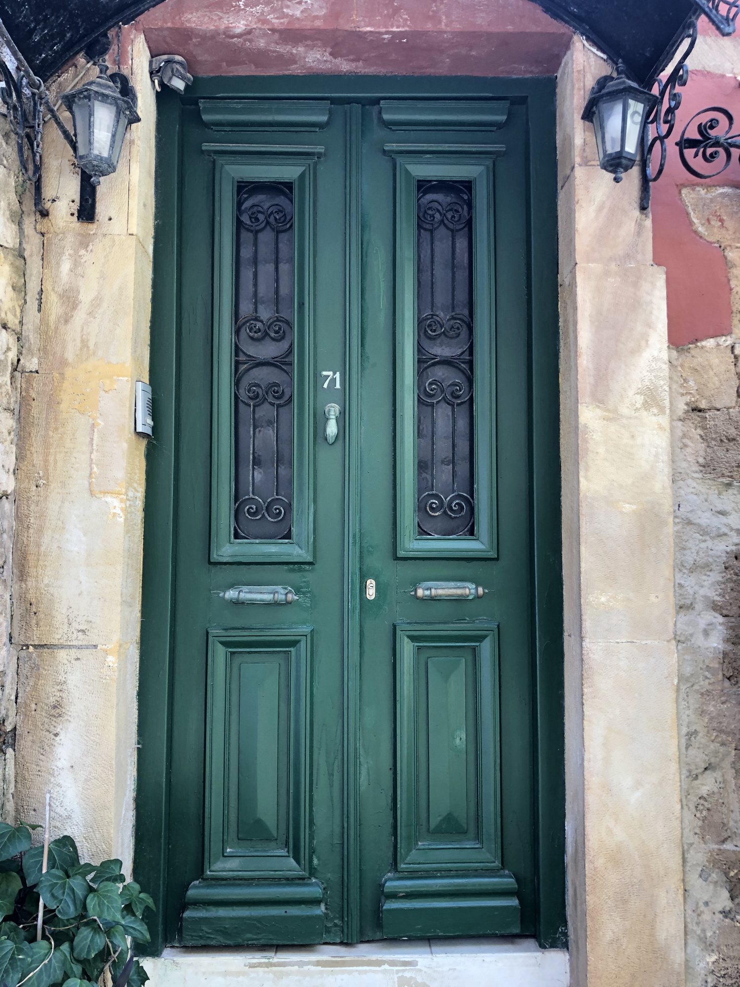 Another beautiful door. This time in Chania.