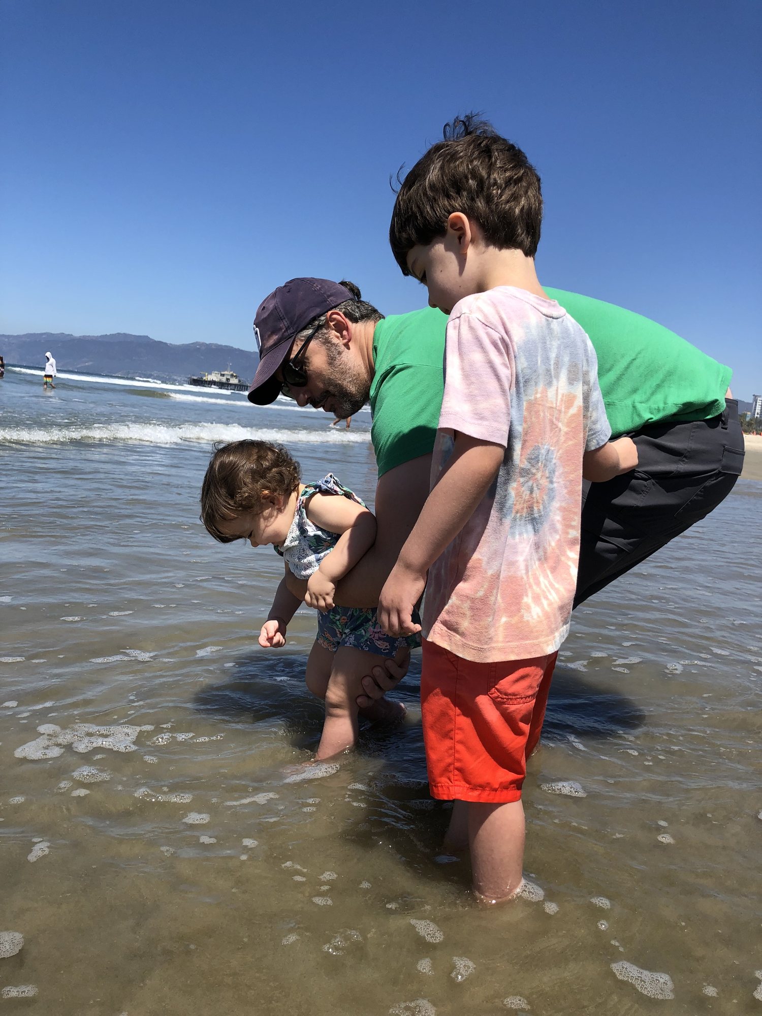 Nora and Ben meet the ocean for the first time ever!!!