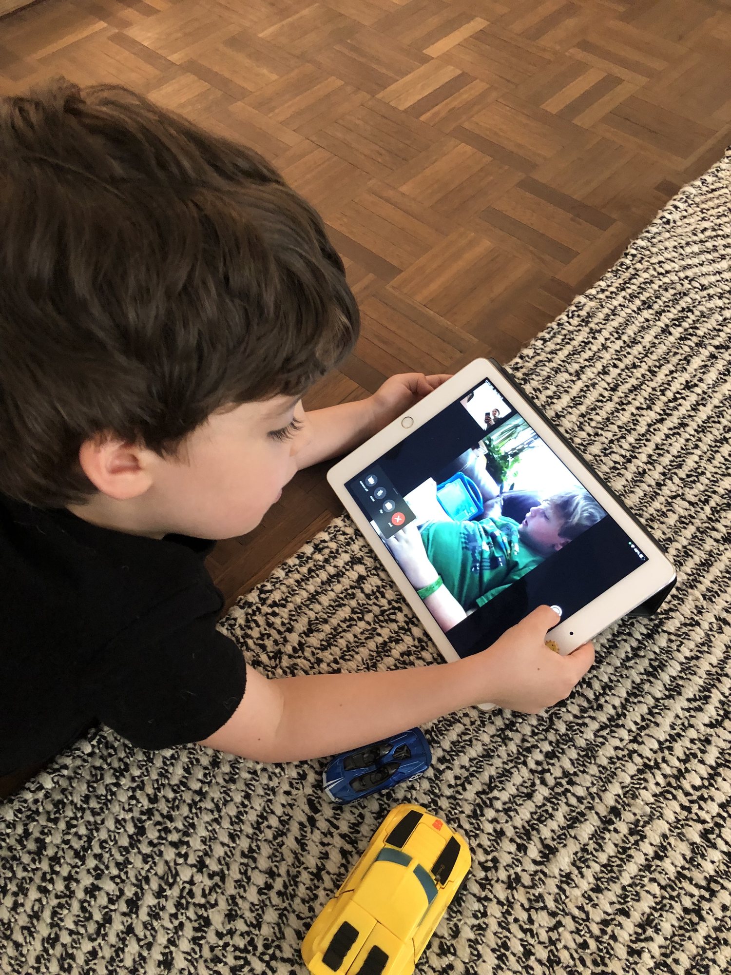 Cousin FaceTime time!!!