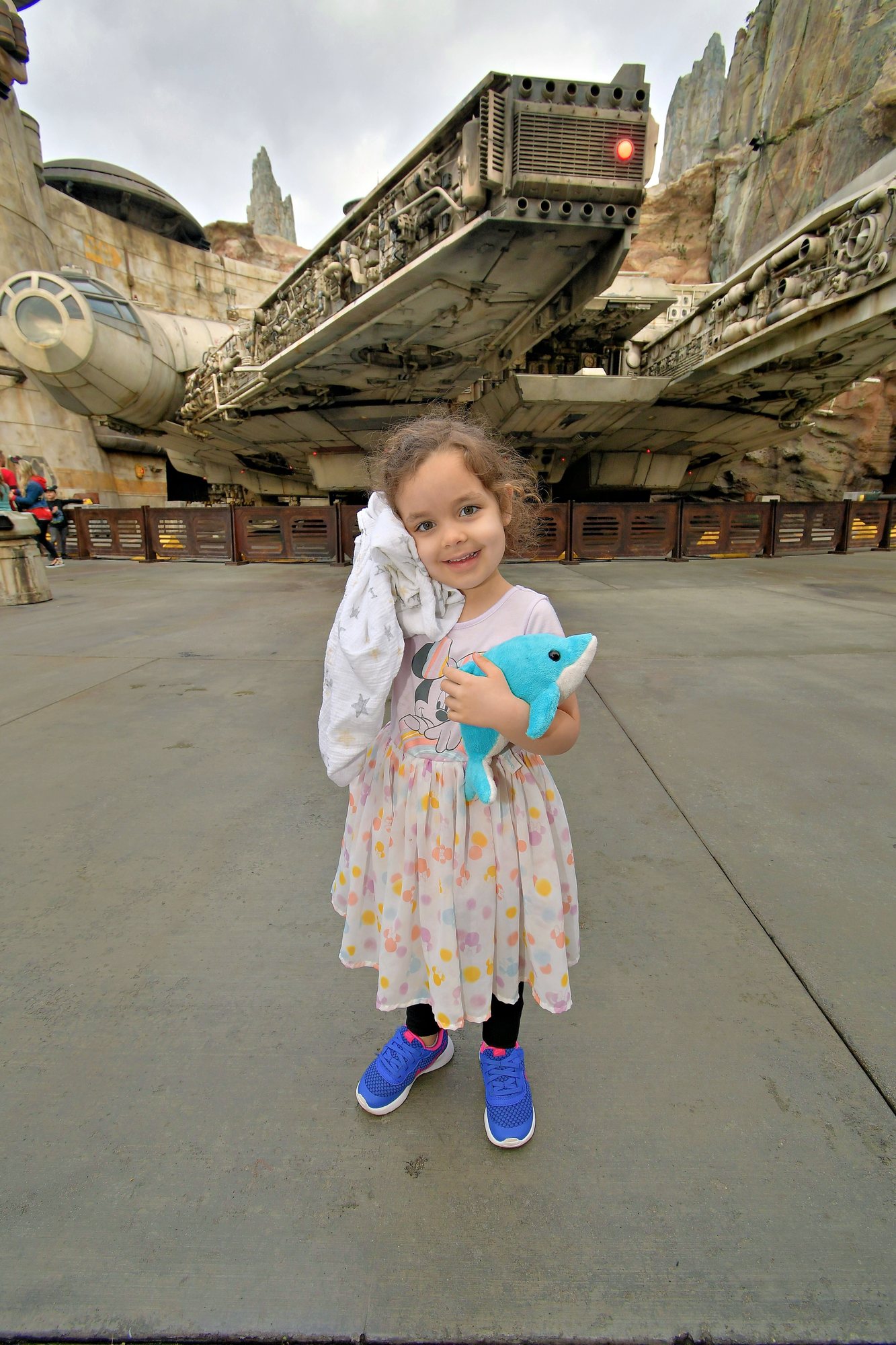 Galaxy's Edge (Disneyland) with Nora!