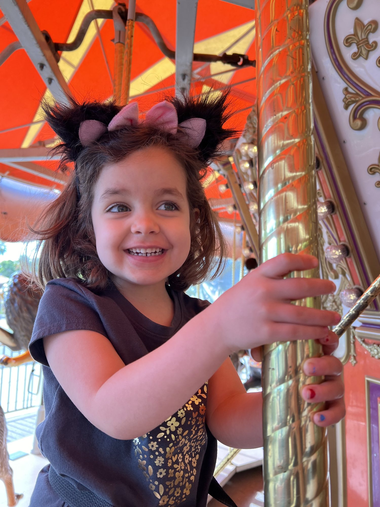 Girls day out at the Phoenix Zoo :)