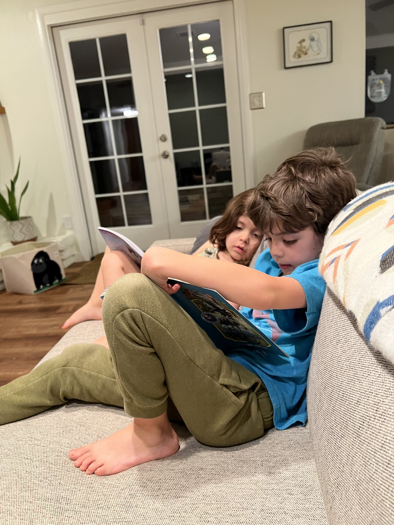 Ben reading to Nora <3