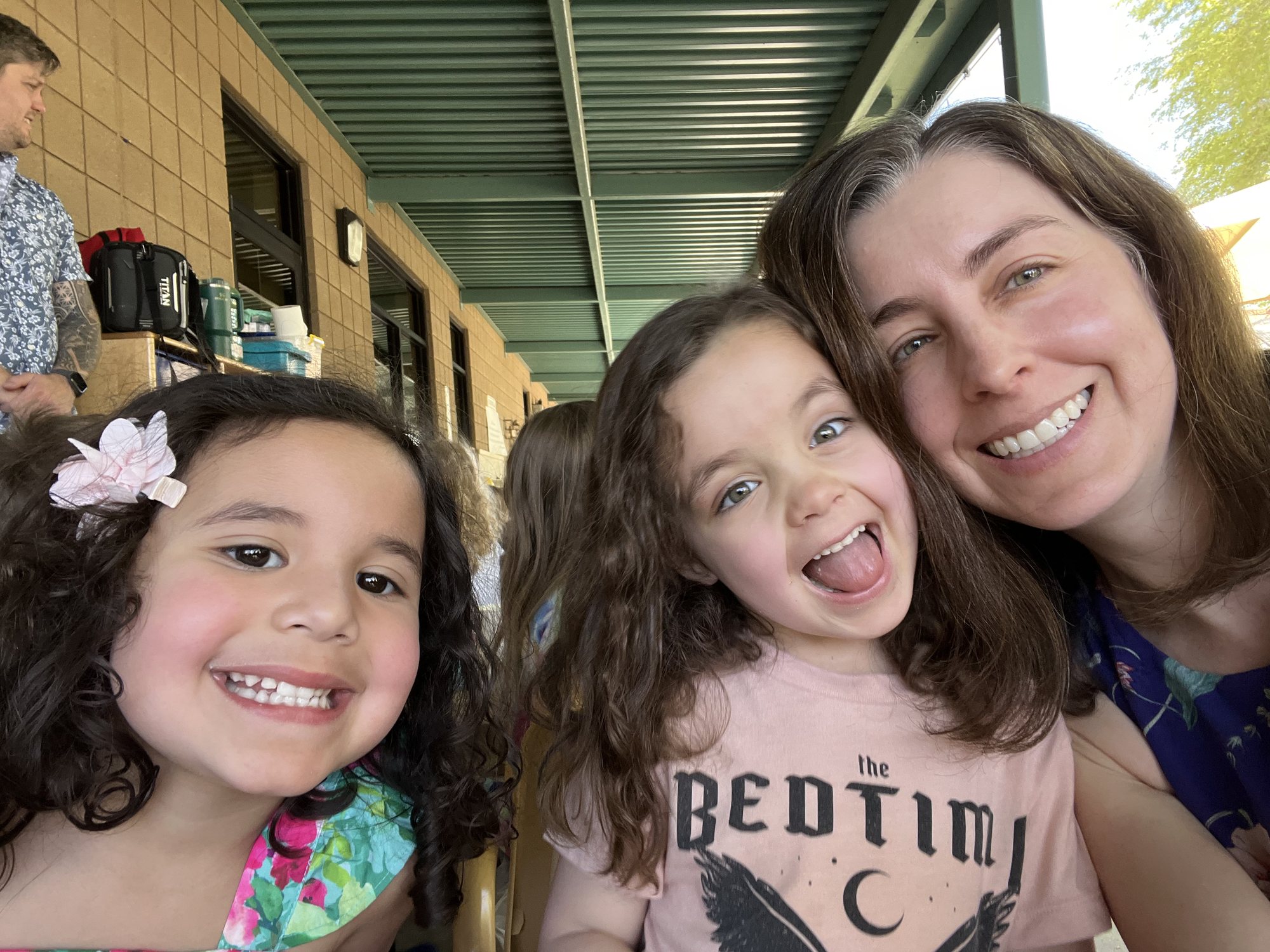 Lunch with Nora and one of her besties in preschool :)
